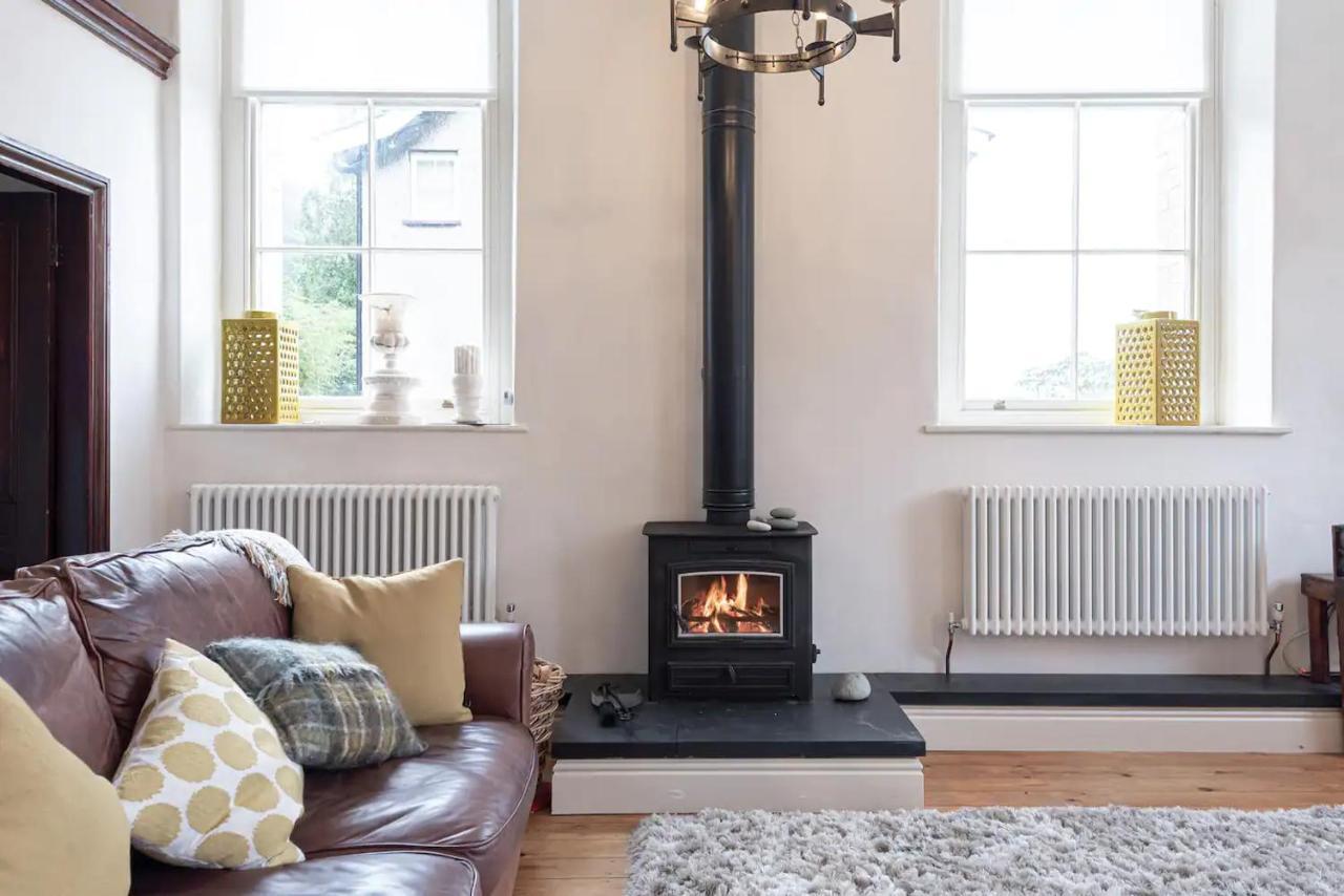 Converted Chapel, Stunning Sea & Mountain Views! Penmaenmawr Bagian luar foto